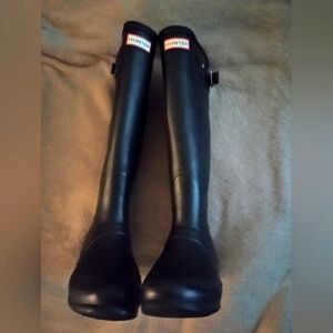 8 Women/ 7 Men Hunter Boots